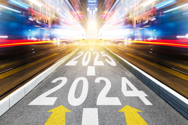 UK bus industry in 2023 and the year ahead